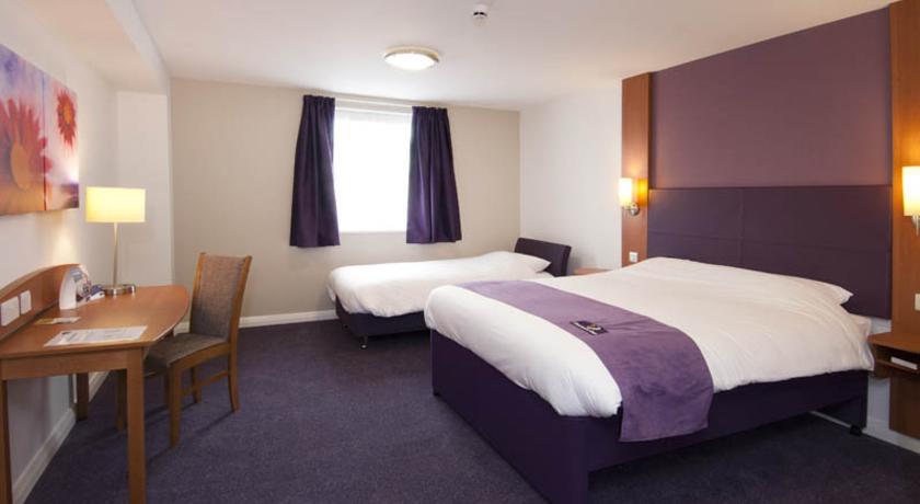 Premier Inn Norwich City Centre - Duke Street Room photo